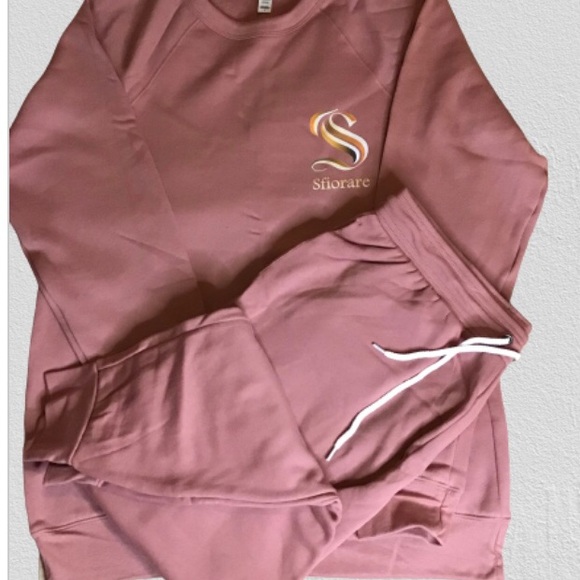 Ladies joggers come in black, blue,mauve size medium - Picture 2 of 6